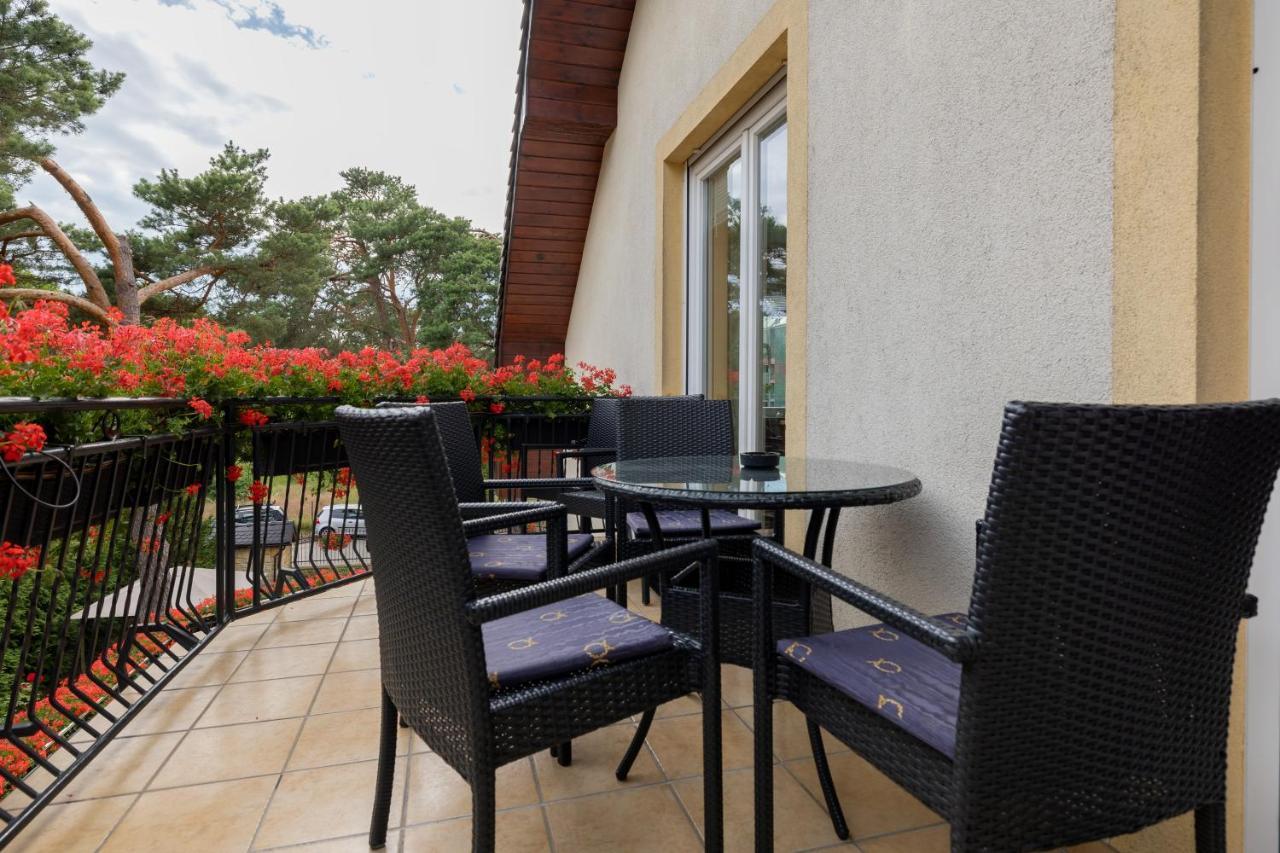 Apartamento Pod Lwem Pobierowo Exterior foto