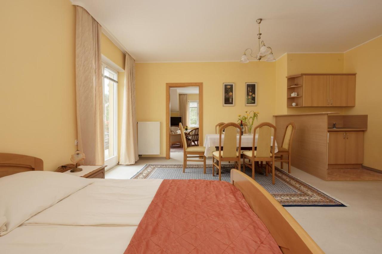 Apartamento Pod Lwem Pobierowo Exterior foto