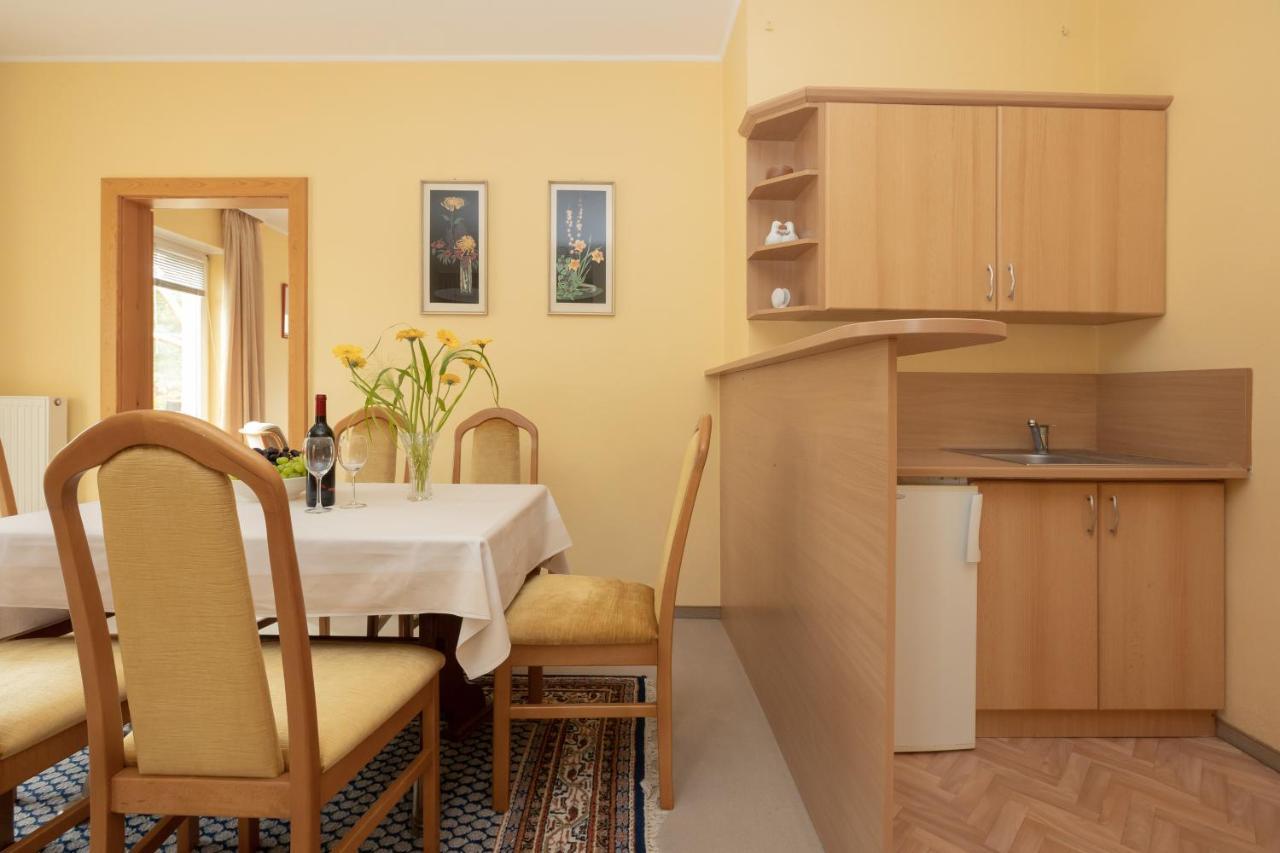 Apartamento Pod Lwem Pobierowo Exterior foto