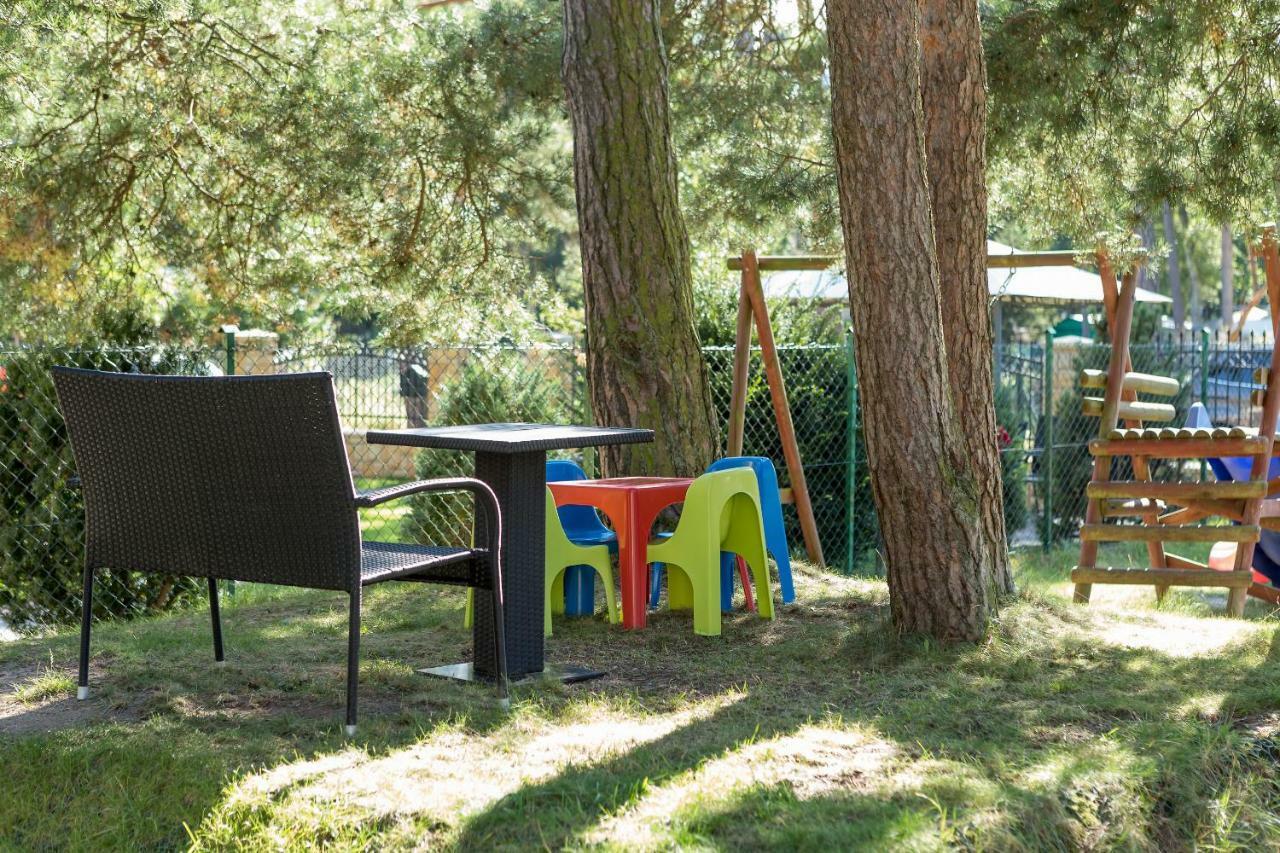 Apartamento Pod Lwem Pobierowo Exterior foto